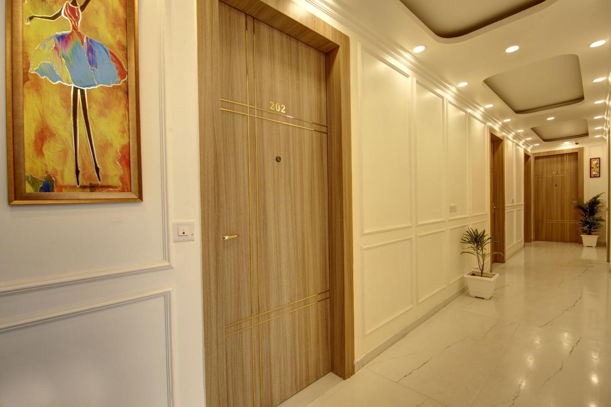 Anandam Club House Aparthotel Gurgáon Kültér fotó
