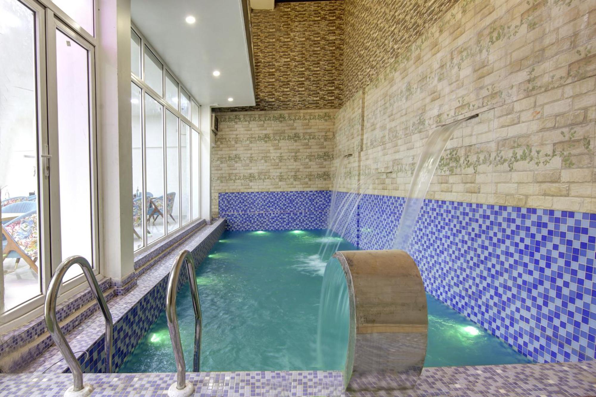 Anandam Club House Aparthotel Gurgáon Kültér fotó
